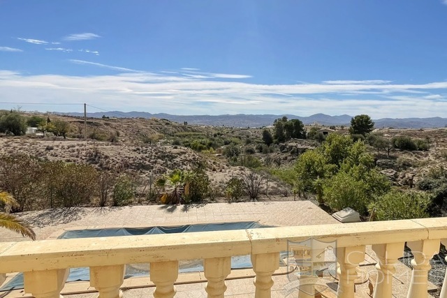 Image No.4-3 Bed Villa for sale