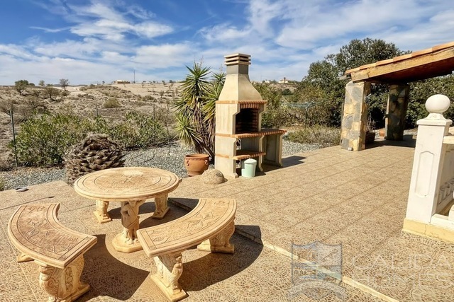 Image No.6-3 Bed Villa for sale