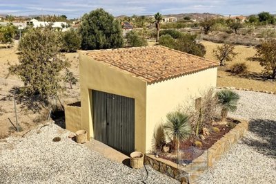 villa-laboures-resale-villa-for-sale-in-albox