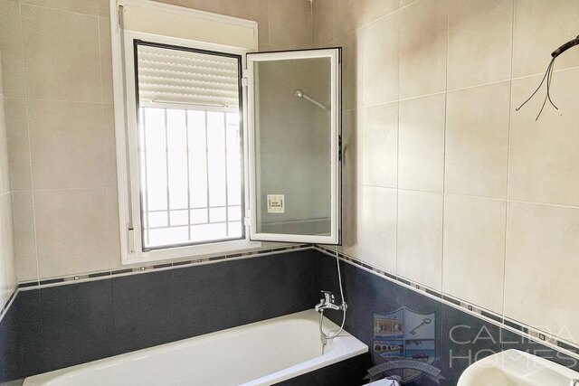 Image No.18-Villa de 4 chambres à vendre à Oria