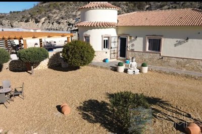 villa-pebbles-resale-villa-for-sale-in-cantor