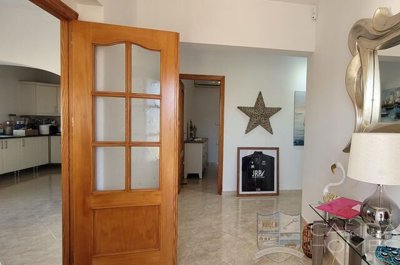 villa-pebbles-resale-villa-for-sale-in-cantor