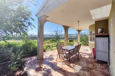 villa-samba-resale-villa-for-sale-in-arboleas
