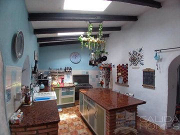 cortijo-lili--terraced-country-house-for-sale