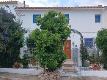 cortijo-lili--terraced-country-house-for-sale