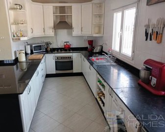villa-calla--resale-villa-for-sale-in-albox-4