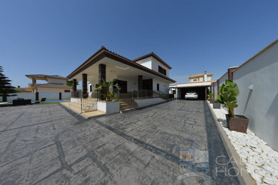 villa-splendido-resale-villa-for-sale-in-arbo
