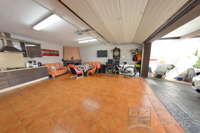 villa-splendido-resale-villa-for-sale-in-arbo