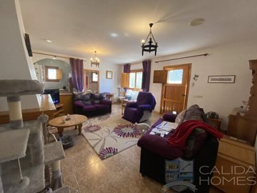 villa-del-carmen--resale-villa-for-sale-in-pu