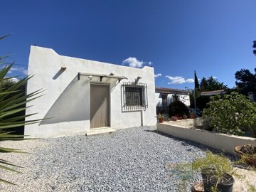 villa-del-carmen--resale-villa-for-sale-in-pu