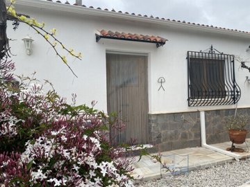villa-del-carmen--resale-villa-for-sale-in-pu