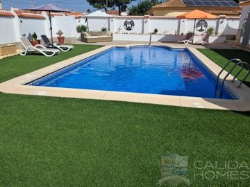 villa-spectacular--resale-villa-for-sale-in-a