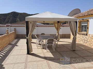 villa-spectacular--resale-villa-for-sale-in-a