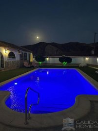 villa-spectacular--resale-villa-for-sale-in-a