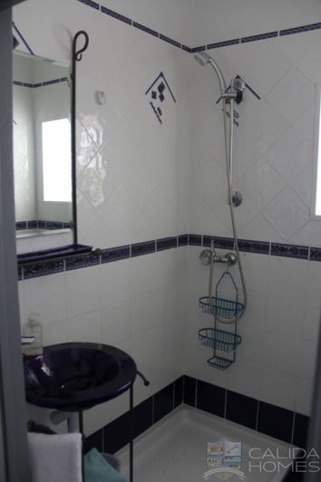 Image No.16-3 Bed Villa for sale