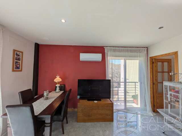 Image No.9-3 Bed Townhouse for sale