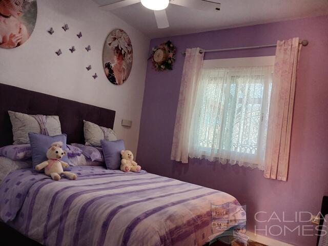 Image No.15-3 Bed Villa for sale