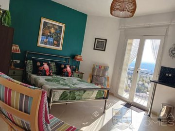 villa-paloma-vista--resale-villa-for-sale-in-