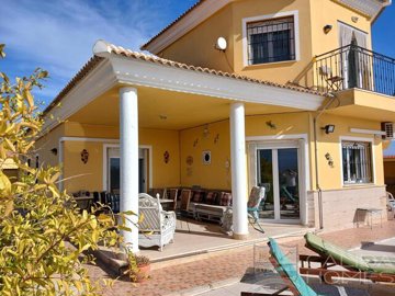 villa-paloma-vista--resale-villa-for-sale-in-
