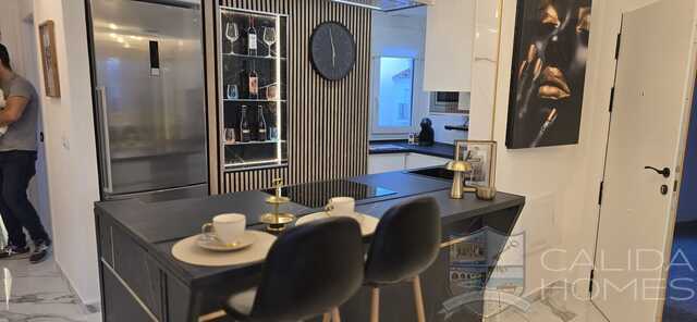 Image No.3-Appartement de 2 chambres à vendre à Sucina