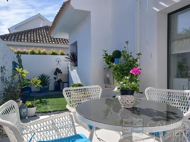 Image No.15-2 Bed Apartment for sale