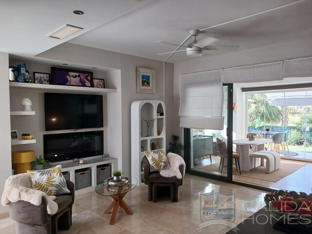 Image No.9-2 Bed Apartment for sale