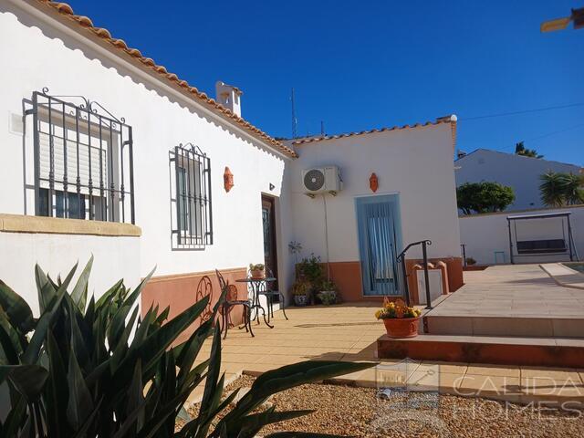 Image No.4-3 Bed Villa for sale