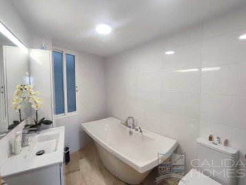 marina-view-apartment--apartment-for-sale-in-