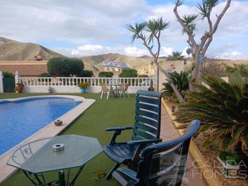 villa-aston--resale-villa-for-sale-in-arbolea