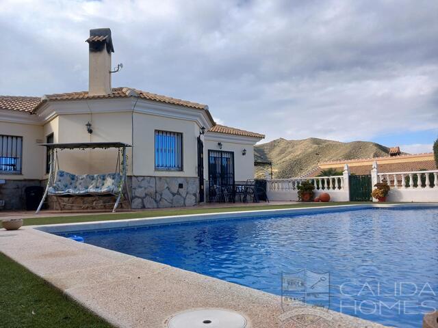 Image No.5-3 Bed Villa for sale