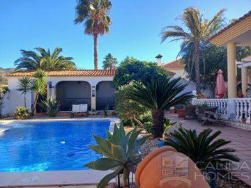 villa-de-las-palmas--resale-villa-for-sale-in