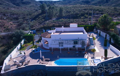 villa-blanca-resale-villa-for-sale-in-cantori