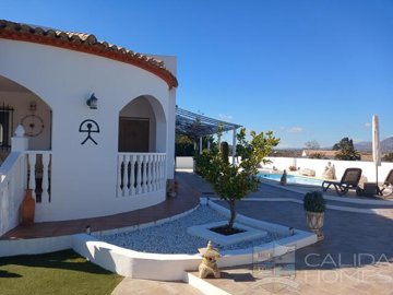 villa-blanca-resale-villa-for-sale-in-cantori
