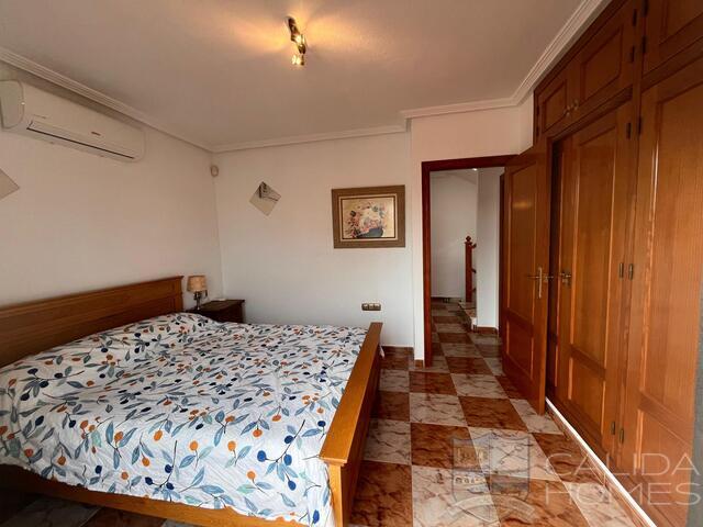 Image No.6-2 Bed Villa for sale