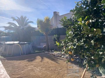 villa-elefante--resale-villa-for-sale-in-la-a