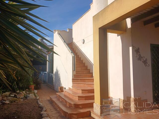 Image No.4-3 Bed Villa for sale