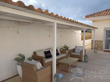 villa-kristabell-resale-villa-for-sale-in-zur