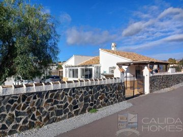 villa-helena-resale-villa-for-sale-in-arbolea