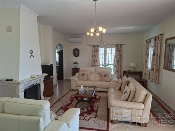 villa-aster--resale-villa-for-sale-in-albox-2