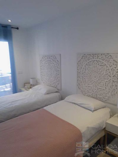 Image No.11-3 Bed Apartment for sale