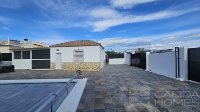 villa-serene-arboleas-resale-villa-for-sale-i
