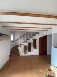 cortijo-vigas-detached-character-house-for-sa