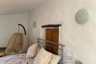 cortijo-poppy-detached-character-house-for-sa