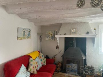 cortijo-poppy-detached-character-house-for-sa