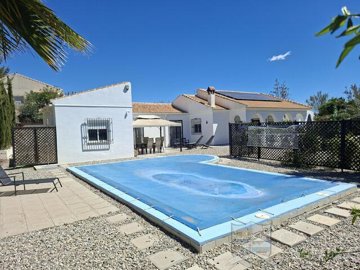 casa-de-sol--resale-villa-for-sale-in-arbolea