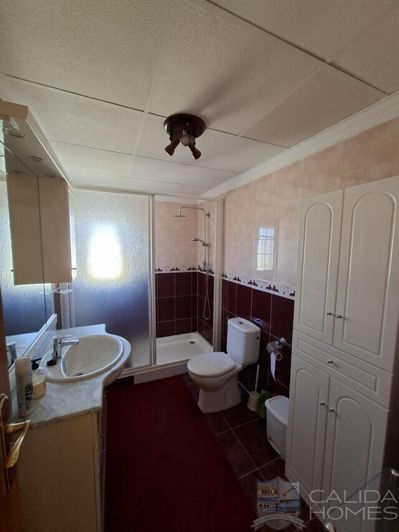 Image No.18-4 Bed Villa for sale