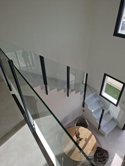 Image No.16-3 Bed Property for sale