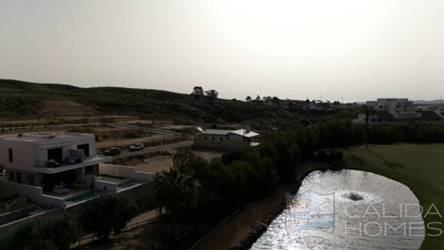 Image No.3-3 Bed Property for sale