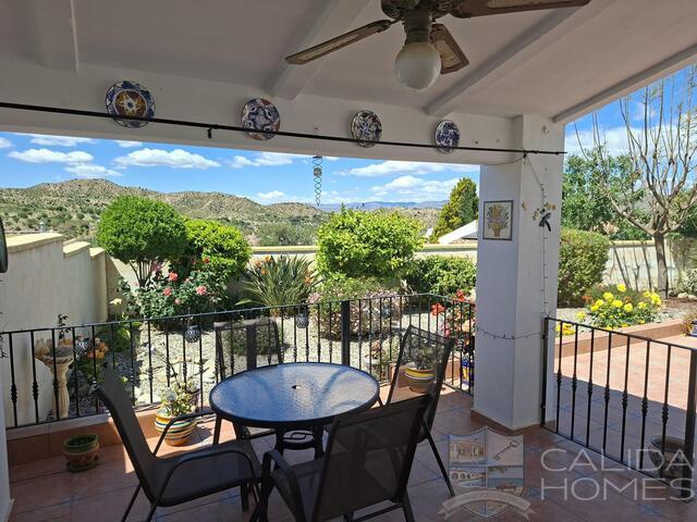 Image No.4-2 Bed Villa for sale