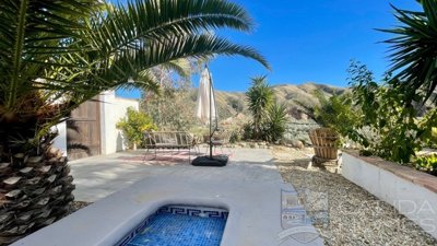 casa-valley-detached-character-house-for-sale